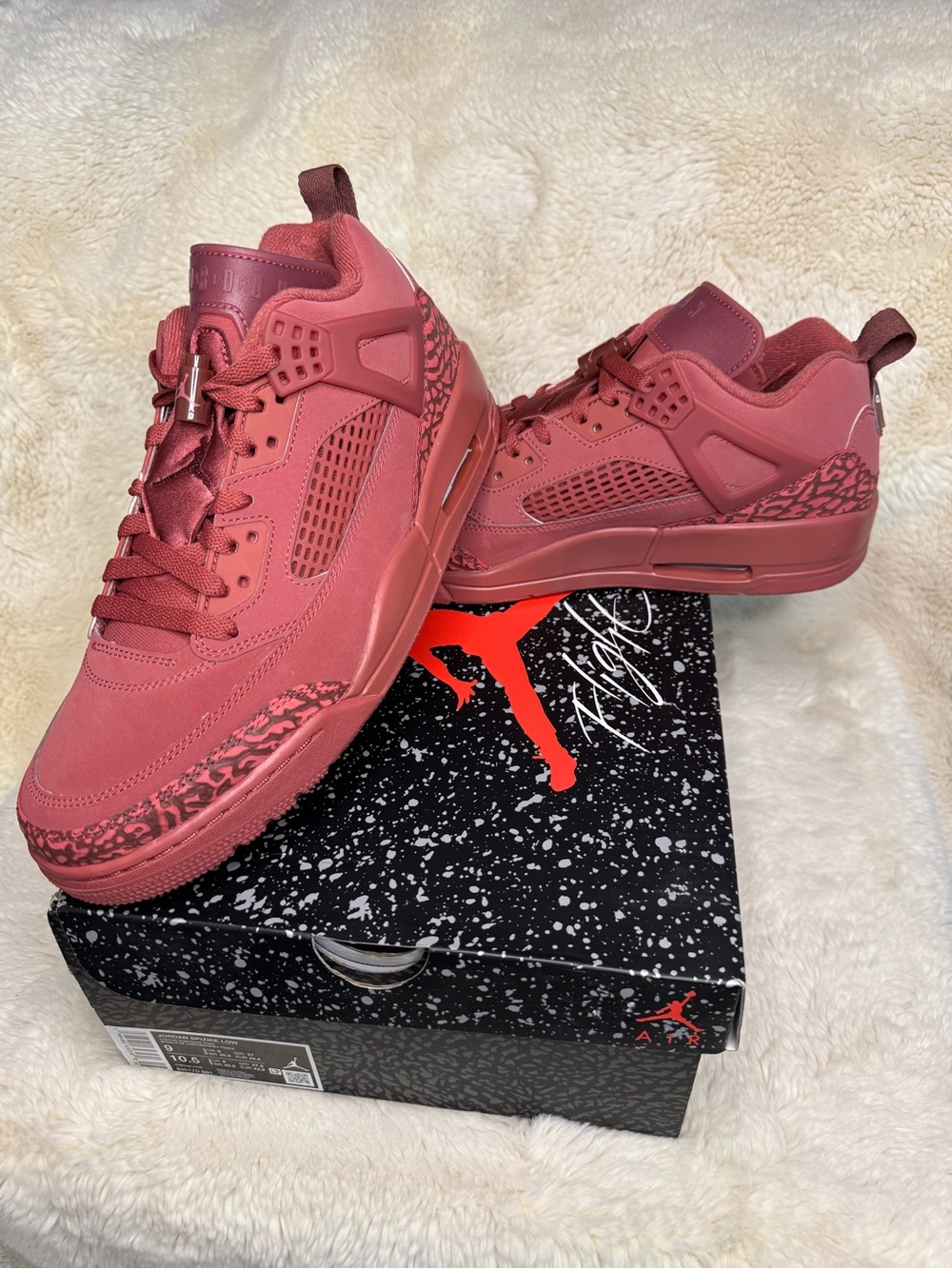 New in Box - Air Jordan Spizike Low Men’s Size 9 / Women’s Size 10.5